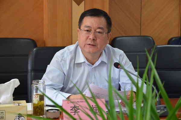 3、集团公司党委副书记、总经理李斌交流发言.JPG